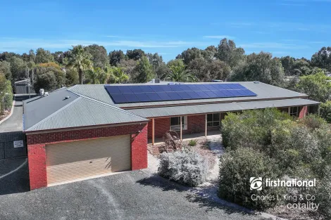 Property photo of 70 Schoeffel Drive Echuca VIC 3564