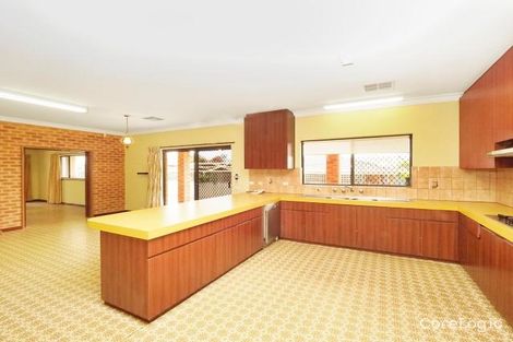 Property photo of 22 Twyford Place Innaloo WA 6018