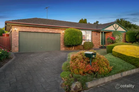 Property photo of 82 Lakesfield Drive Lysterfield VIC 3156