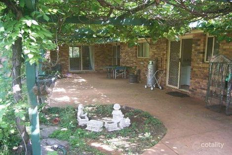 Property photo of 2 Stringybark Street Highfields QLD 4352