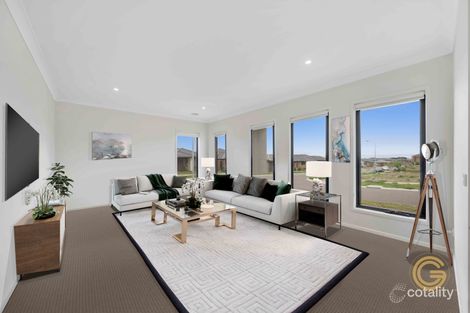 Property photo of 27 Cornhill Road Clyde North VIC 3978