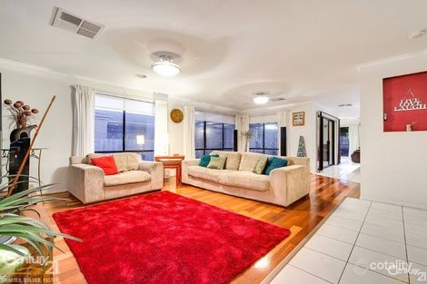 Property photo of 195 Monahans Road Cranbourne West VIC 3977