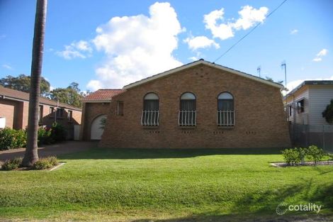 16 Valencia St, Gorokan, NSW 2263