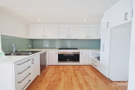 Property photo of 203/28 Warwick Avenue Springvale VIC 3171