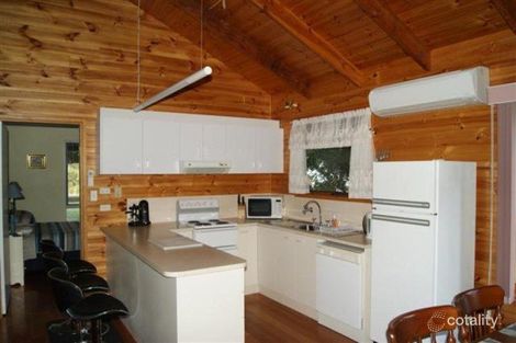 Property photo of 216 Surf Parade Inverloch VIC 3996