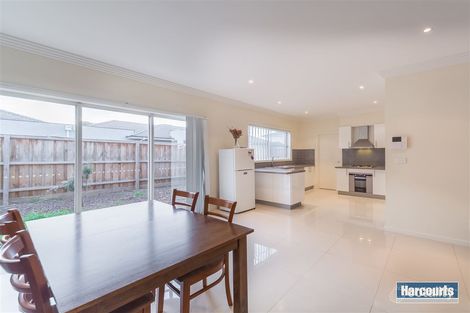 Property photo of 5/5 Tarella Street Hampton Park VIC 3976