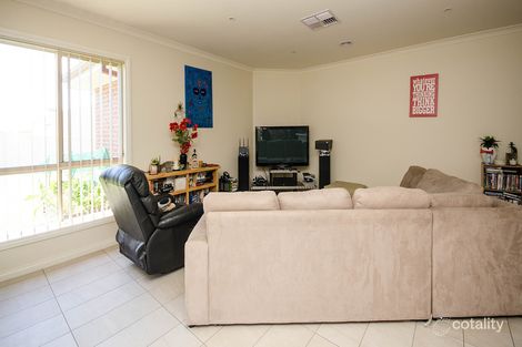 Property photo of 4 Ivers Place Leneva VIC 3691