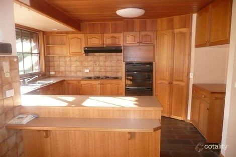 Property photo of 3 Greenhill Court Bunyip VIC 3815