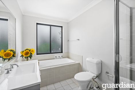 Property photo of 10 Sunray Place Acacia Gardens NSW 2763