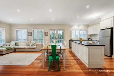 Property photo of 39 Woodhall Wynd Donvale VIC 3111