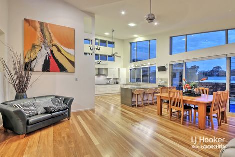 Property photo of 67 Craig Street Wishart QLD 4122