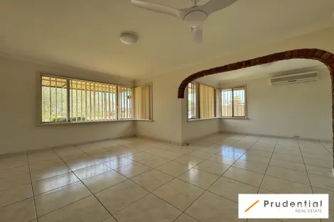 Property photo of 7 Alice Street Macquarie Fields NSW 2564