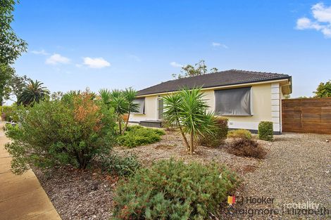 Property photo of 8 Bloomfield Crescent Elizabeth Downs SA 5113