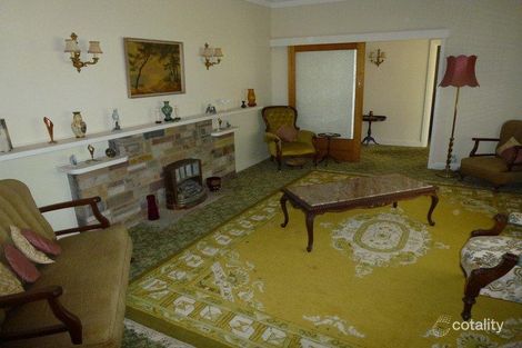 Property photo of 18 Webster Street Mortlake VIC 3272