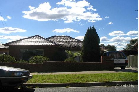 33 Hayes Rd, Seven Hills, NSW 2147