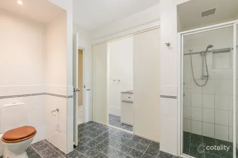 Property photo of 17B Mavista Grove Elanora QLD 4221