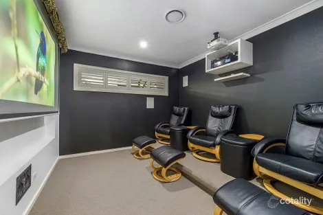 Property photo of 5 Lyons Close Thrumster NSW 2444