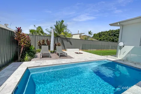 7 White Cedar Dr, Meridan Plains, QLD 4551