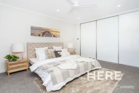 Property photo of 13 Pollen Grove Jolimont WA 6014