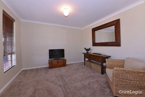 Property photo of 9 Glenfine Way Carramar WA 6031