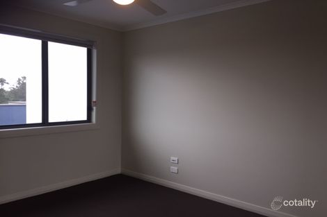 23/5 Dunlop Rd, Blue Haven, NSW 2262