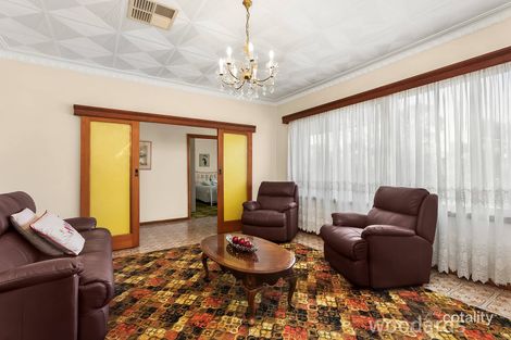 Property photo of 35 Clayton Road Oakleigh East VIC 3166