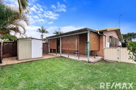 Property photo of 2/10 Hayworth Street Point Vernon QLD 4655