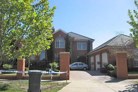 6 Drysdale Ave, Taylors Lakes, VIC 3038