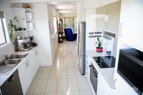 Property photo of 8/7 Annie Street Woody Point QLD 4019