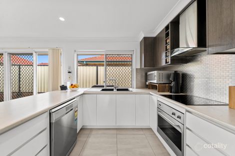 Property photo of 32 Premworth Place Runcorn QLD 4113