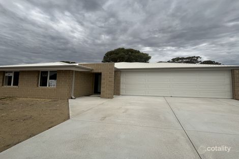 33 Moss St, Huntingdale, WA 6110