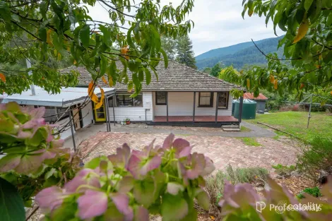 35 Riverside Dr, Warburton, VIC 3799