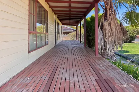 Property photo of 11 Bohenia Crescent Moree NSW 2400