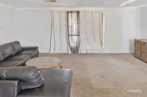 Property photo of 11 Bohenia Crescent Moree NSW 2400
