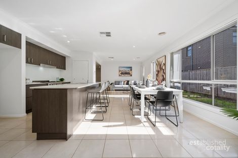 Property photo of 16 Pennsylvania Crescent Point Cook VIC 3030