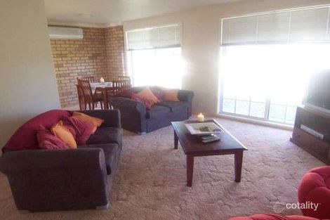 Property photo of 2 Tabor Close Rutherford NSW 2320