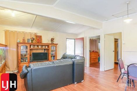 Property photo of 24 The Crescent Kallangur QLD 4503