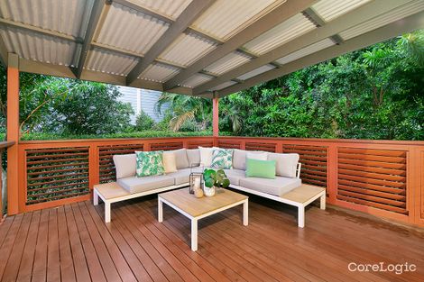 Property photo of 5 Gilpin Street Shorncliffe QLD 4017