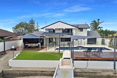 Property photo of 22 Rabaul Avenue Runaway Bay QLD 4216