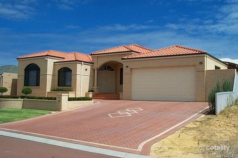 15 Sumich Gdns, Coogee, WA 6166