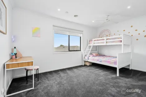 Property photo of 13 Quail Drive Lara VIC 3212