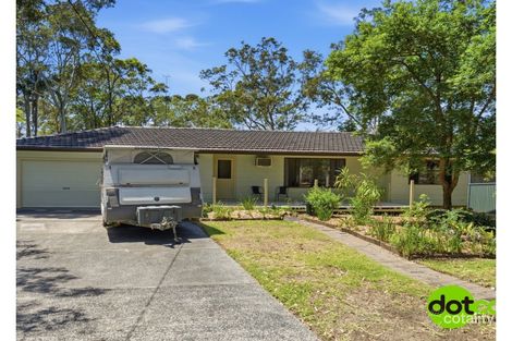 Property photo of 32 Parkside Drive Charmhaven NSW 2263