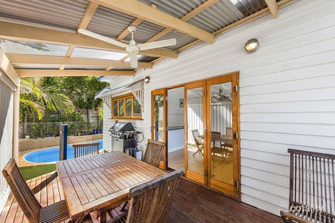 Property photo of 71 Macaulay Street Coorparoo QLD 4151