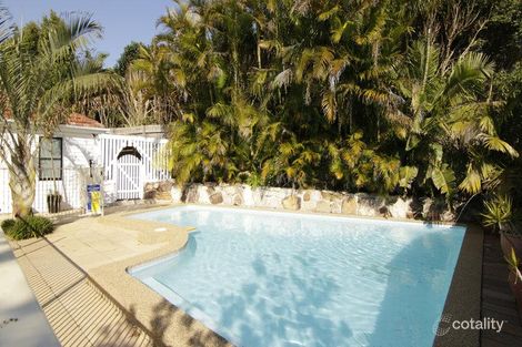 Property photo of 18 Hunter Street South Warriewood NSW 2102
