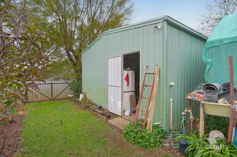 Property photo of 2 Riverview Drive Dareton NSW 2717
