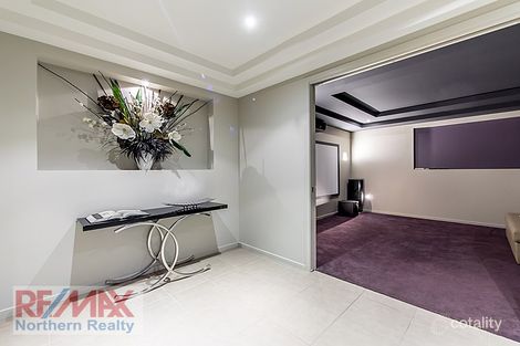 Property photo of 8 Trevor Place Cashmere QLD 4500
