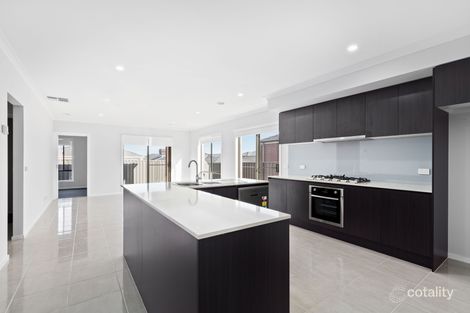 Property photo of 18 Portia Circuit Clyde North VIC 3978