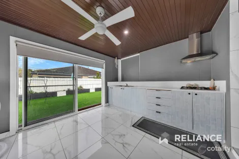 Property photo of 26 Danfield Drive Tarneit VIC 3029