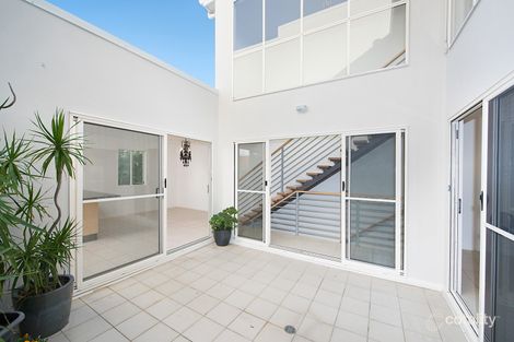 Property photo of 3/4-6 Hill Street Sunshine Beach QLD 4567