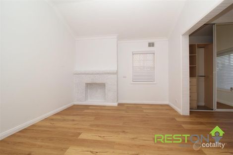 Property photo of 33 Highview Avenue Greenacre NSW 2190